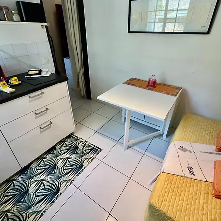 Duplex In With Pool & Tennis Apartman Hyères