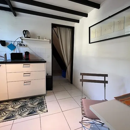 Duplex In With Pool & Tennis شقة